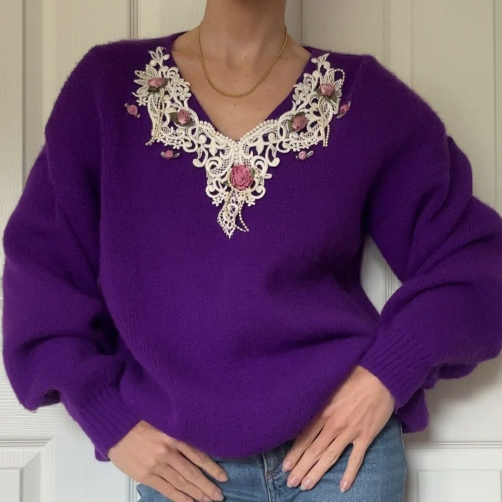 Vintage call box grandma sweater